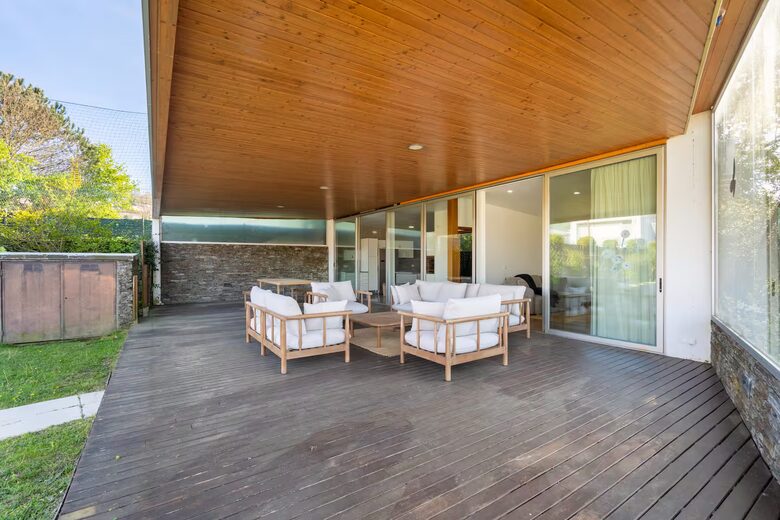 Contemporary Hillside Residence with Indoor Pool - Braga, Portugal