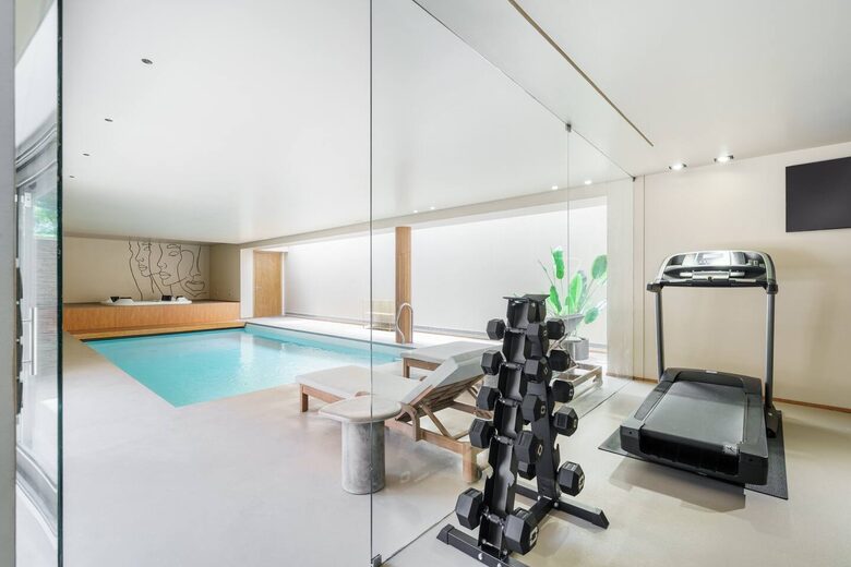 Contemporary Hillside Residence with Indoor Pool - Braga, Portugal