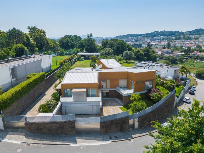 Contemporary Hillside Residence with Indoor Pool - Braga, Portugal