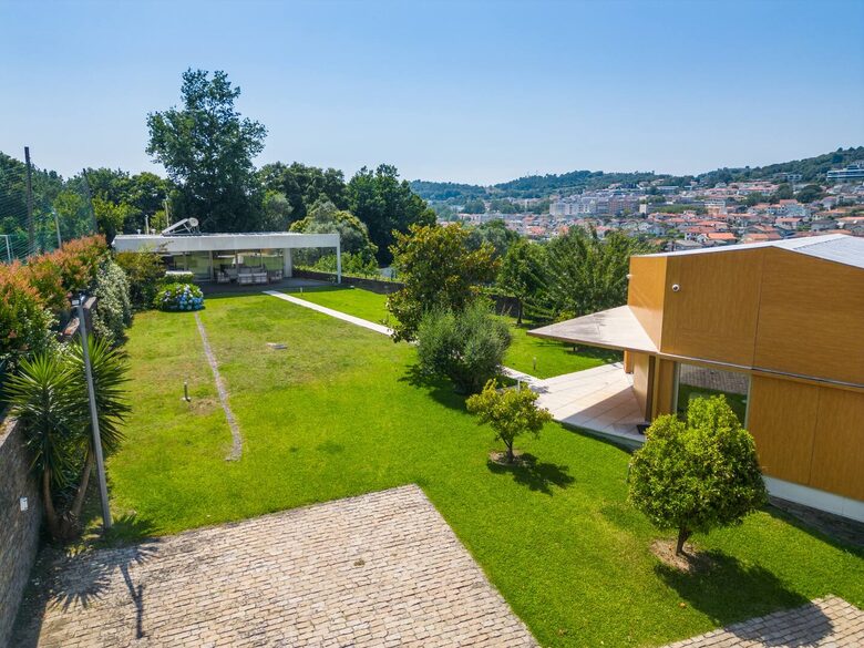 Contemporary Hillside Residence with Indoor Pool - Braga, Portugal