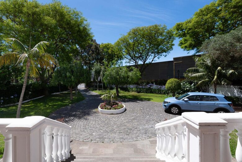 The Colonial Staircase Villa - San Cristóbal de La Laguna, Spain