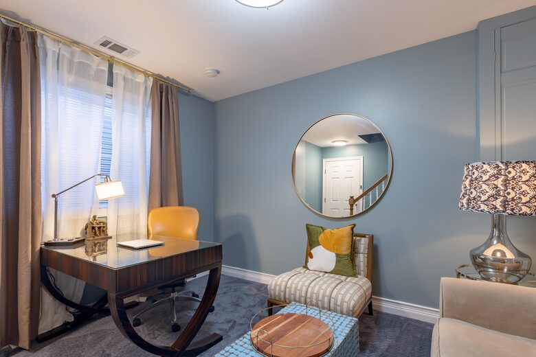 Elegant Townhouse in Historic Western Springs - Western Springs, Illinois