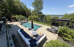 Massawippi Lakefront Estate | Pool, Guesthouses & Waterfront Views - Hatley, Canada
