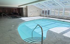 Apartamento en Peak 8 con acceso directo a las pistas y salida en telecabina, con servicios del complejo turístico - Breckenridge, Colorado