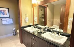 Apartamento en Peak 8 con acceso directo a las pistas y salida en telecabina, con servicios del complejo turístico - Breckenridge, Colorado