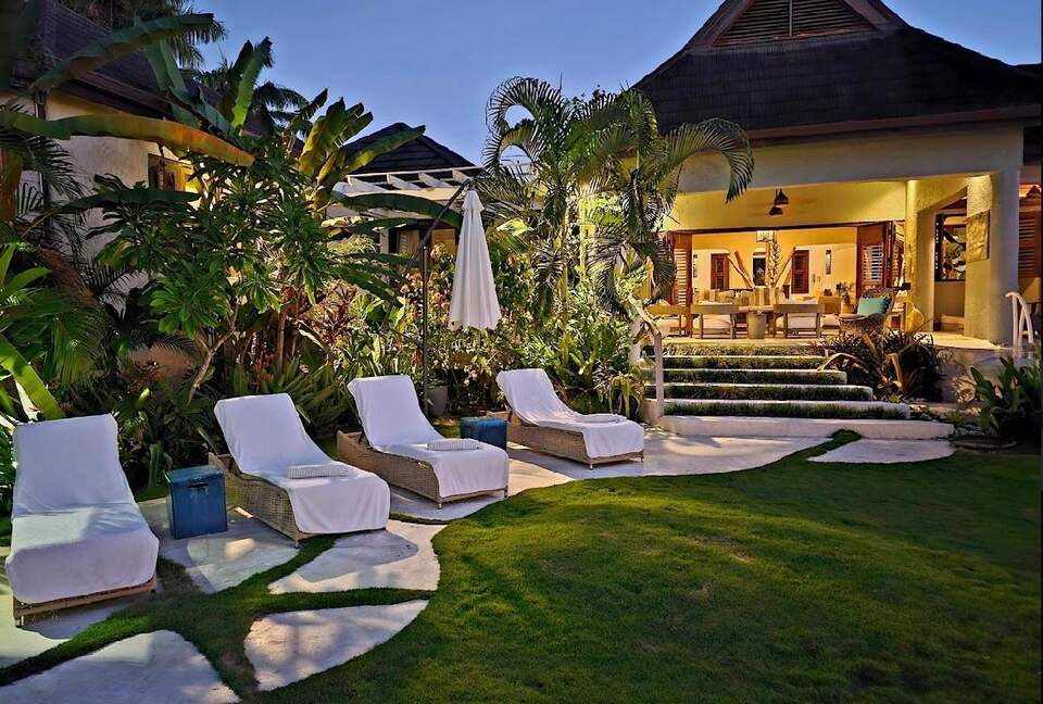 Luxurious Ocean Front Villa - Brown Shuggah (Ocho Rios) - Llandovery Estate, Jamaica