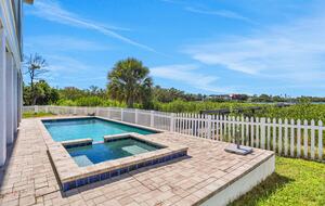 Driftwood Dreams Waterfront Retreat with Pool and Game Room - Palm Harbor, Florida