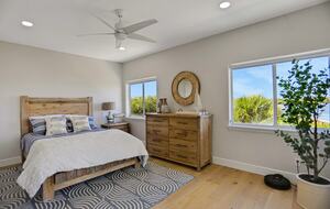 Driftwood Dreams Waterfront Retreat with Pool and Game Room - Palm Harbor, Florida
