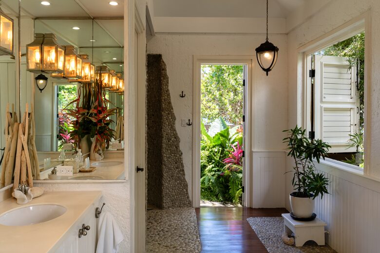 Luxurious Ocean Front Villa - Brown Shuggah (Ocho Rios) - Llandovery Estate, Jamaica