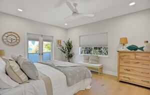 Driftwood Dreams Waterfront Retreat with Pool and Game Room - Palm Harbor, Florida