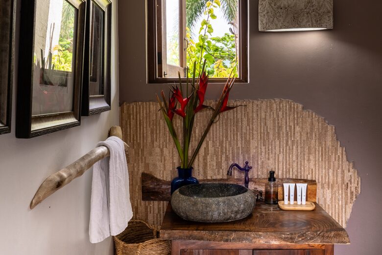 Luxurious Ocean Front Villa - Brown Shuggah (Ocho Rios) - Llandovery Estate, Jamaica