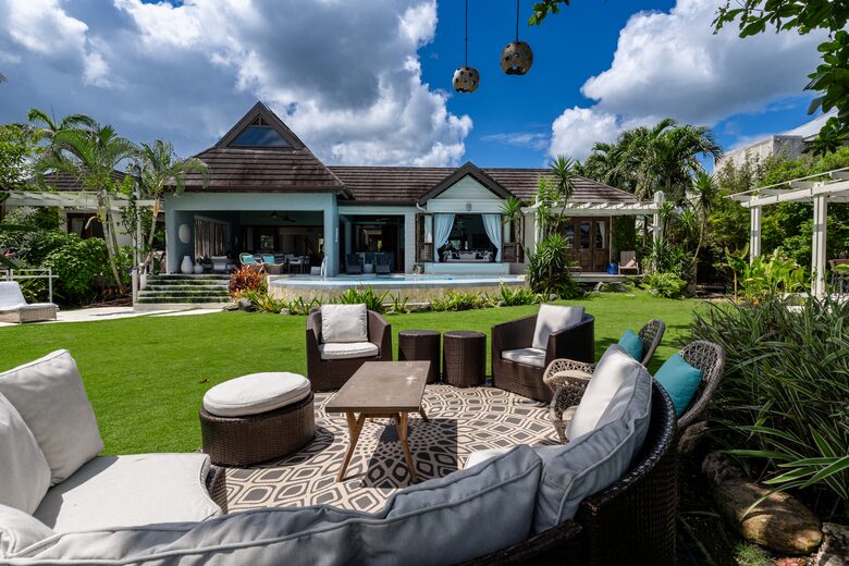 Luxurious Ocean Front Villa - Brown Shuggah (Ocho Rios) - Llandovery Estate, Jamaica