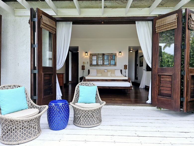 Luxurious Ocean Front Villa - Brown Shuggah (Ocho Rios) - Llandovery Estate, Jamaica
