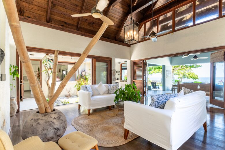 Luxurious Ocean Front Villa - Brown Shuggah (Ocho Rios) - Llandovery Estate, Jamaica