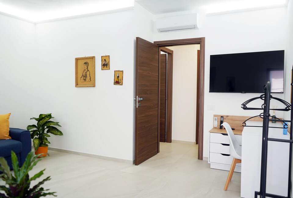 Bright Selargius Apartment near Cagliari - Selargius, Italy