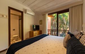 A Grand Waterfront Estate on Angra’s Enchanting Costa Verde - Angra dos Reis, Brazil