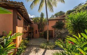 A Grand Waterfront Estate on Angra’s Enchanting Costa Verde - Angra dos Reis, Brazil