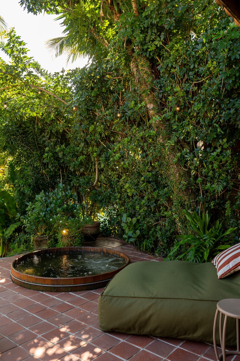 A Grand Waterfront Estate on Angra’s Enchanting Costa Verde - Angra dos Reis, Brazil