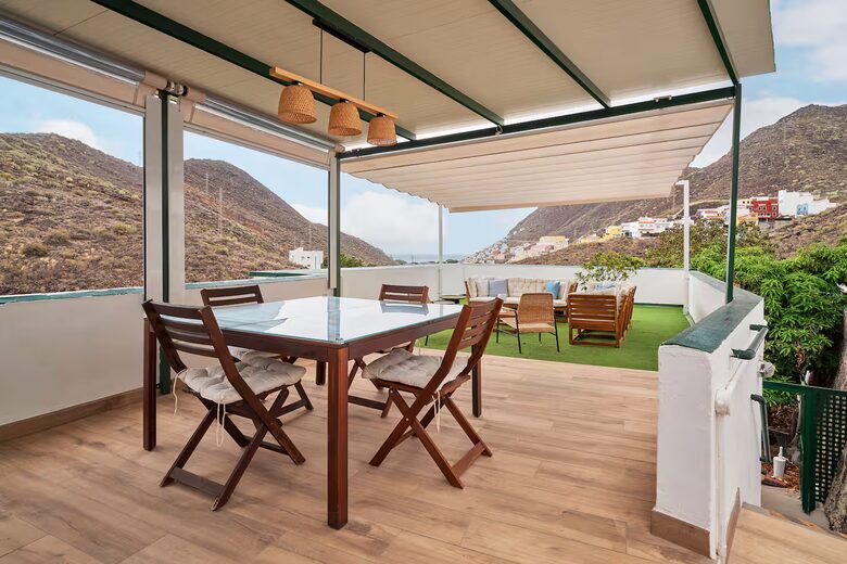 Tenerife Terrace Farm Hideaway - Santa Cruz de Tenerife, Spain