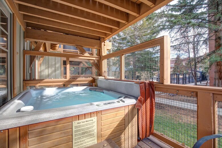 Downtown Park City Residence with Hot Tub - Park City, Utah