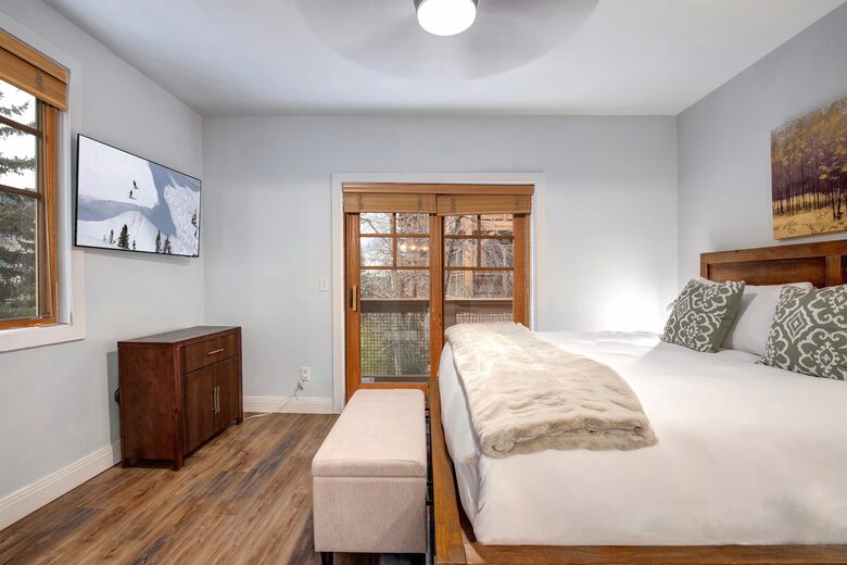 Downtown Park City Residence with Hot Tub - Park City, Utah