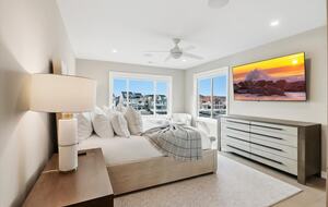 Margate Bayfront Home with Private Dock - Margate City, New Jersey
