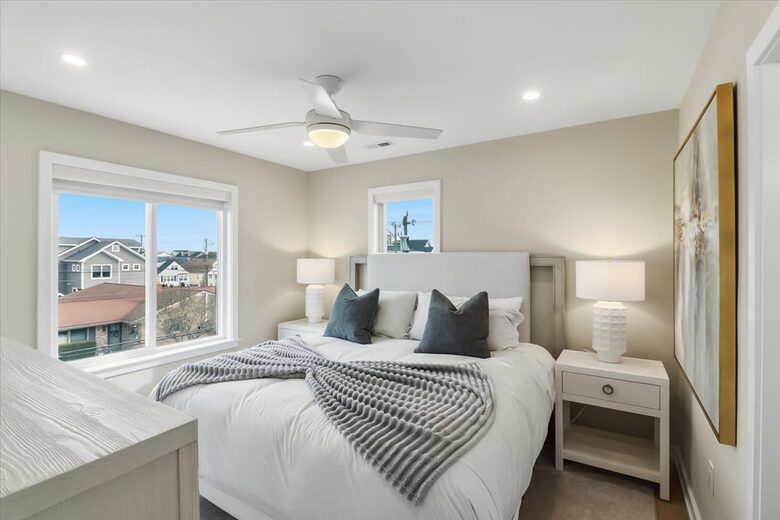 Margate Bayfront Home with Private Dock - Margate City, New Jersey