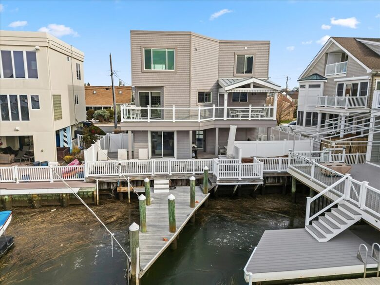 Margate Bayfront Home with Private Dock - Margate City, New Jersey