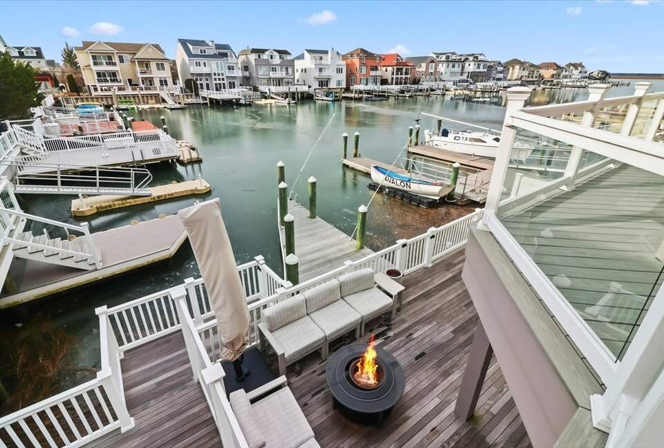 Margate Bayfront Home with Private Dock - Margate City, New Jersey