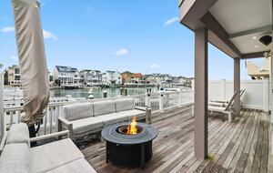 Margate Bayfront Home with Private Dock - Margate City, New Jersey