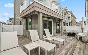 Margate Bayfront Home with Private Dock - Margate City, New Jersey
