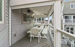 Margate Bayfront Home with Private Dock - Margate City, New Jersey
