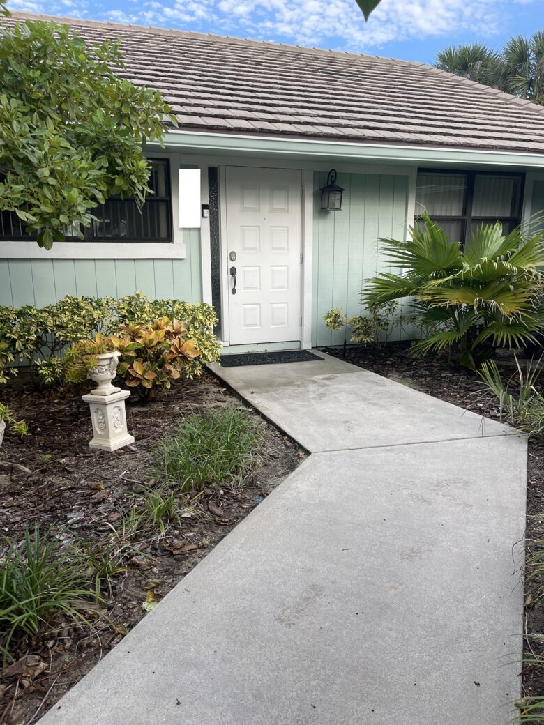 Jupiter Beach Villa Near Carlin Park and Beach - Jupiter, Florida