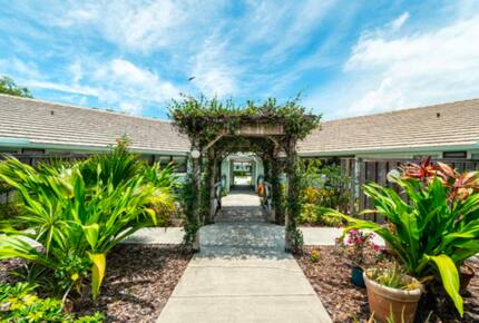 Jupiter Beach Villa Near Carlin Park and Beach - Jupiter, Florida