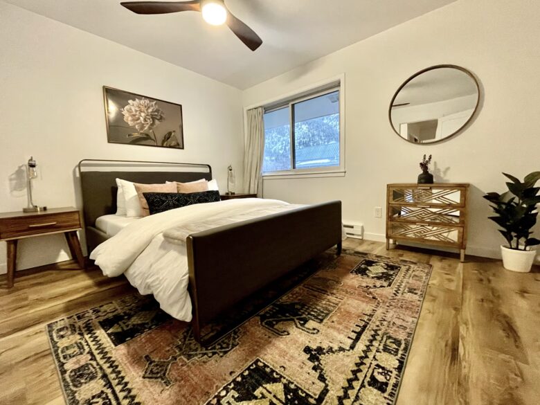 Modern Downtown Boulder Condo Near Pearl Street - Boulder, Colorado