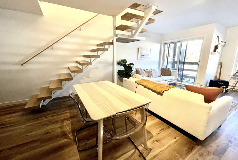 Modern Downtown Boulder Condo Near Pearl Street - Boulder, Colorado