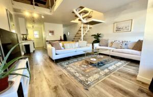 Modern Downtown Boulder Condo Near Pearl Street - Boulder, Colorado