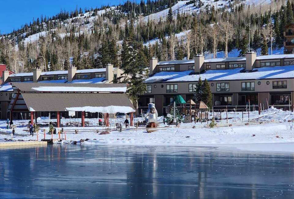 Brian Head Mountain Home with Private Spa Amenities - Brian Head, Utah