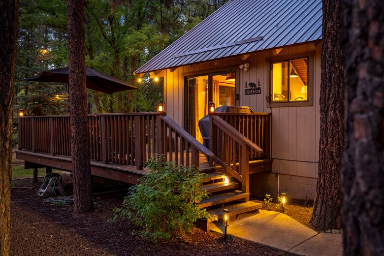 Pinetop Lakes Golf Chalet with Firepit Deck - Pinetop, Arizona