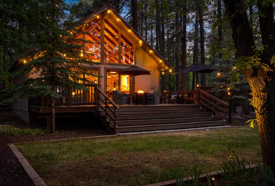 Pinetop Lakes Golf Chalet with Firepit Deck - Pinetop, Arizona