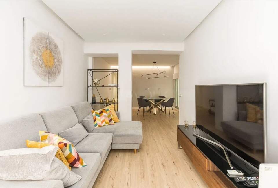 Comfortable Madrid Residence with Classic Appeal - Madrid, Spain