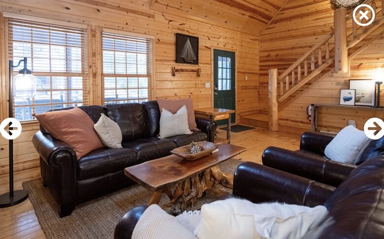 Saugatuck Log Home with Private Lake Access - Saugatuck, Michigan