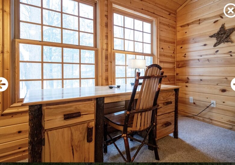 Saugatuck Log Home with Private Lake Access - Saugatuck, Michigan