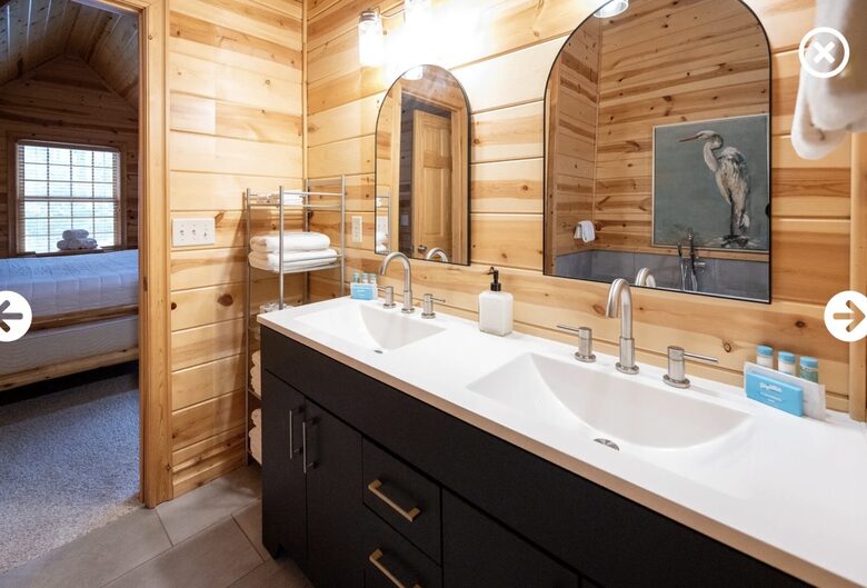 Saugatuck Log Home with Private Lake Access - Saugatuck, Michigan