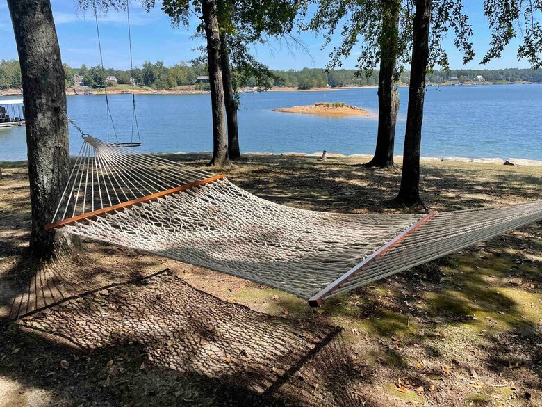 Smith Lake Waterfront Retreat near Duncan Bridge Marina - Jasper, Alabama