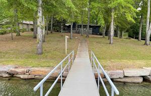 Smith Lake Waterfront Retreat near Duncan Bridge Marina - Jasper, Alabama