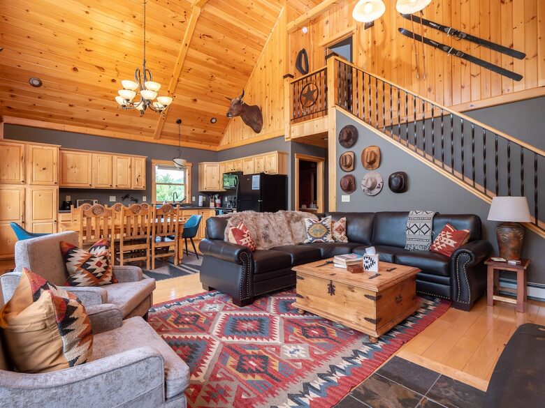 Year-Round Sunday River Escape with Pool & Mountain Views - Newry, Maine