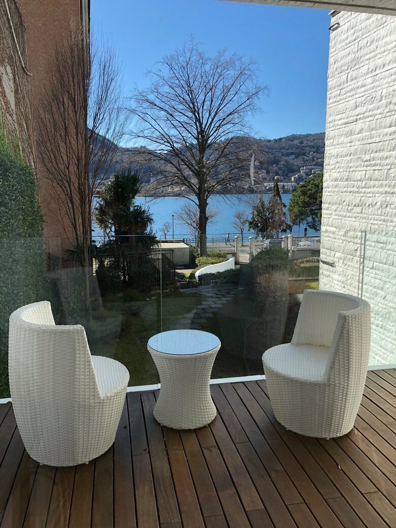 Elegant Lake Como Duplex - Como, Italy