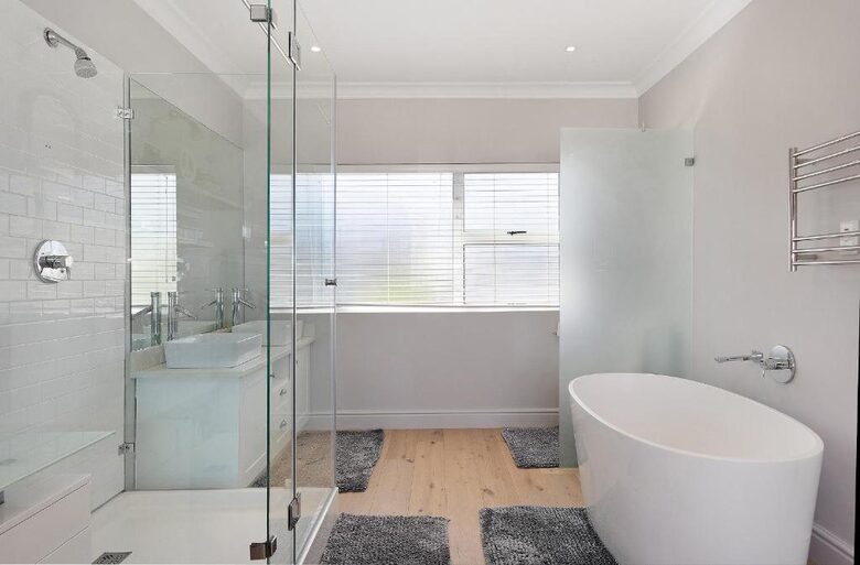 Oceanfront Cape Town Residence with Table Mountain Views - Blouberg, South Africa