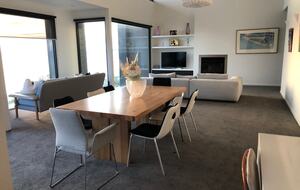 Burleigh Beachfront Apartment with Headland Views - Gold Coast, Australia